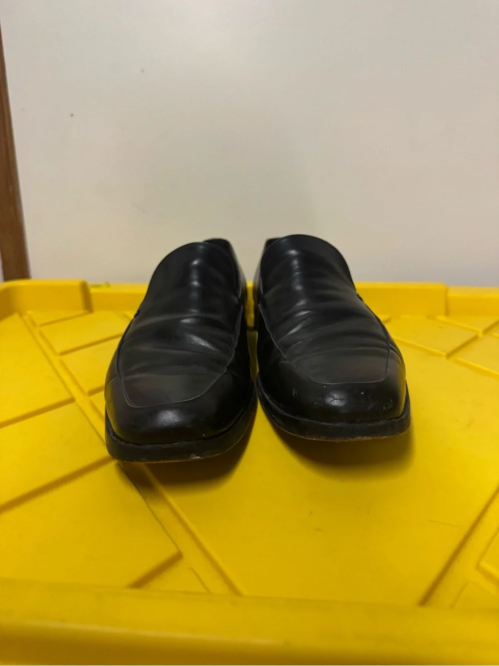 Bally Men’s 8.5 Black Leather Venetian Loafers Made in Switzerland EU 7.5